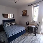 Koral Guest house 3*