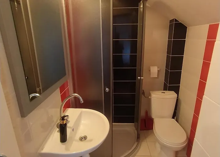 Koral Πανσιόν