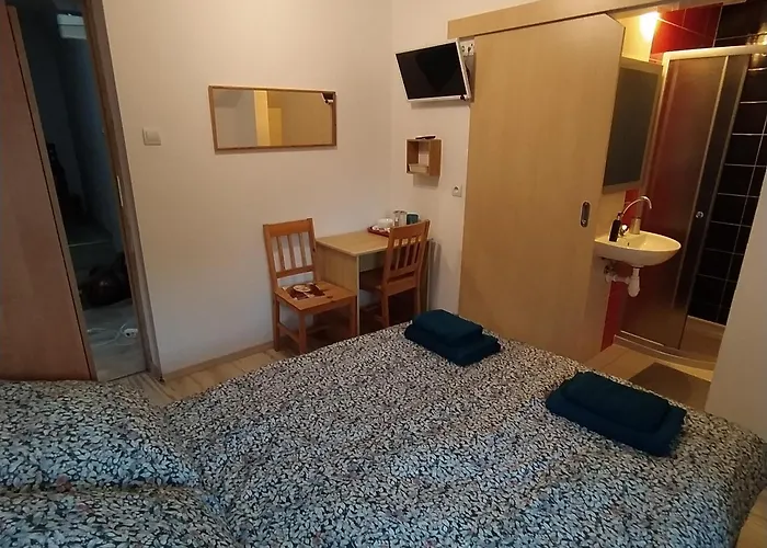 Koral Πανσιόν 3*